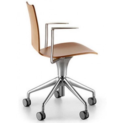 Sellex series Talle chair on castors with arms
