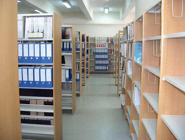 EKPA MEDICAL SCHOOL LIBRARY 3